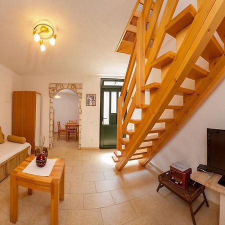 Apartments Mande&Kate Baška Voda Kamer foto