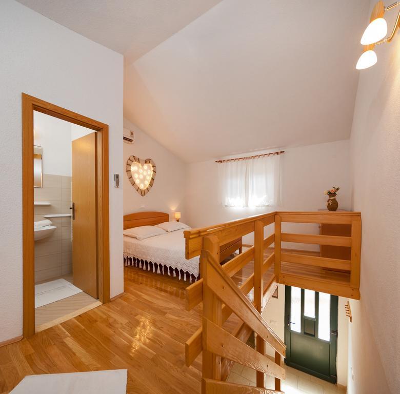 Apartments Mande&Kate Baška Voda Kamer foto